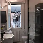 Moderno Con Terrazzo Lägenhet *