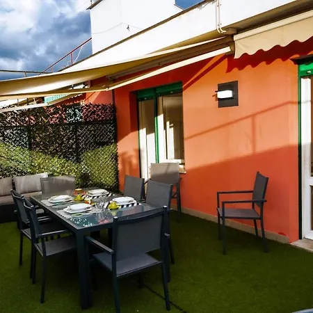 Moderno Con Terrazzo *